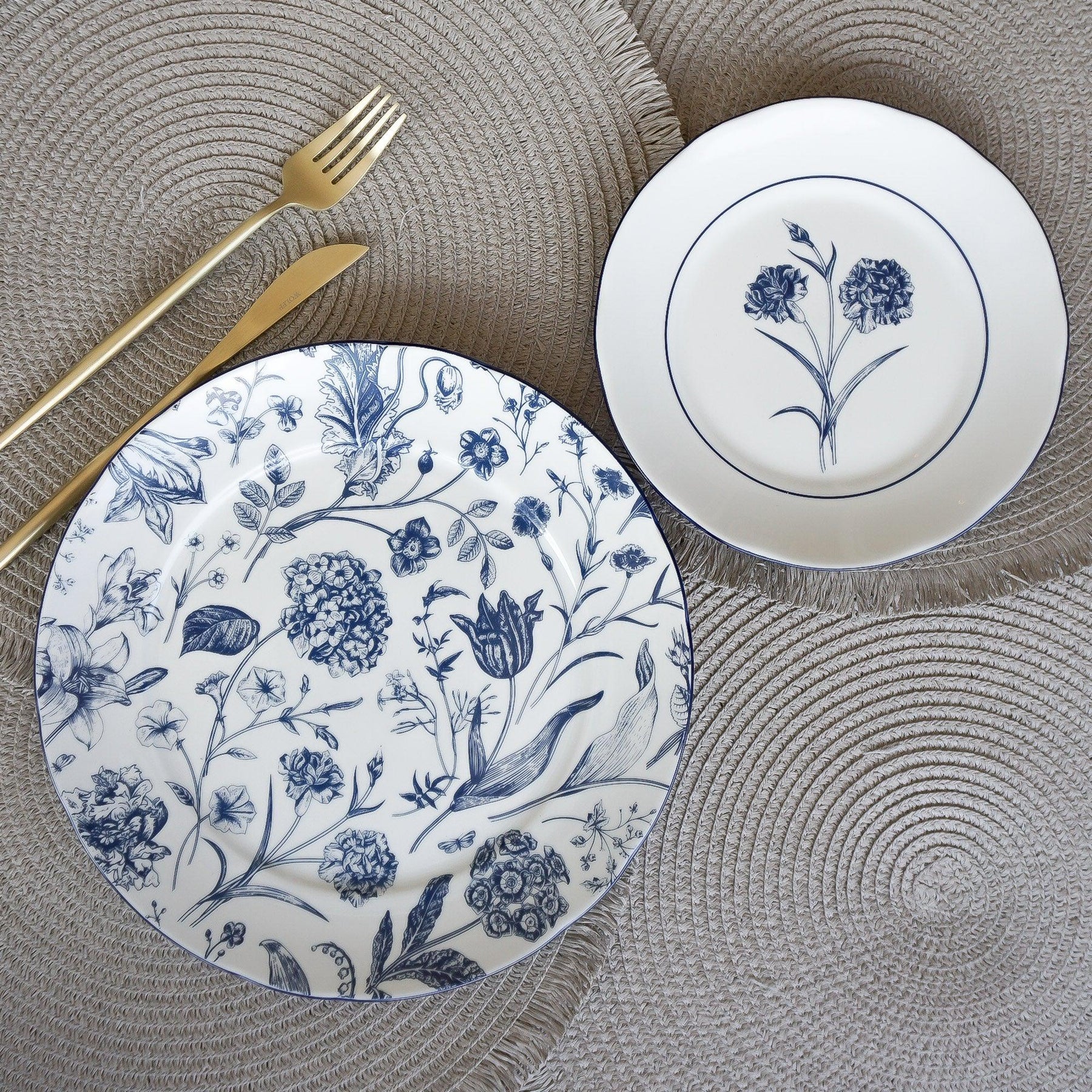 Aparelho de Jantar Jardim Azul Porcelana Artesanal 12 pçs | SOB ENCOMENDA